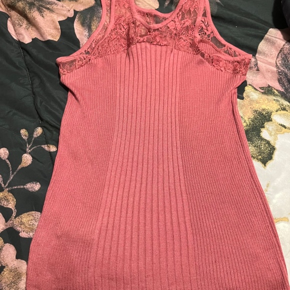 Authentic Emilio pucci top size medium - Picture 2 of 4